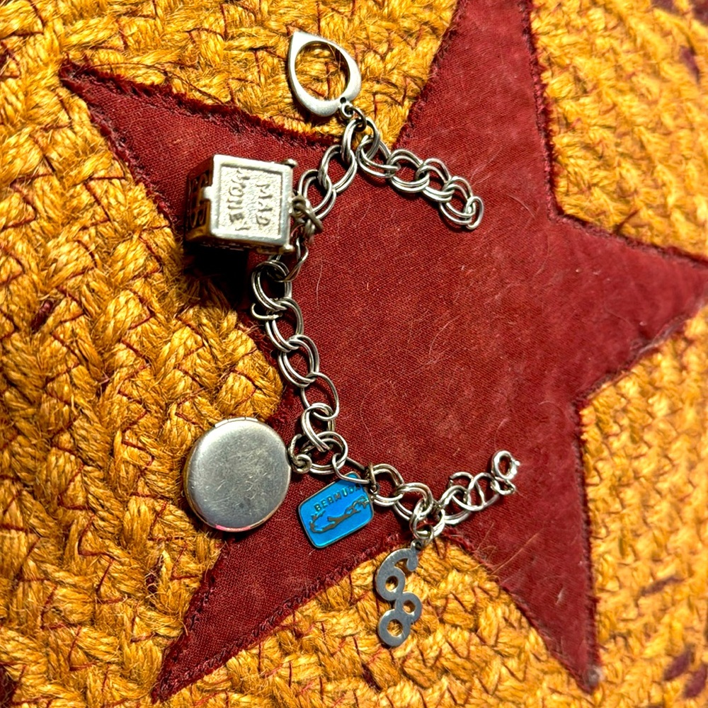 Vintage sterling silver charm bracelet/charms